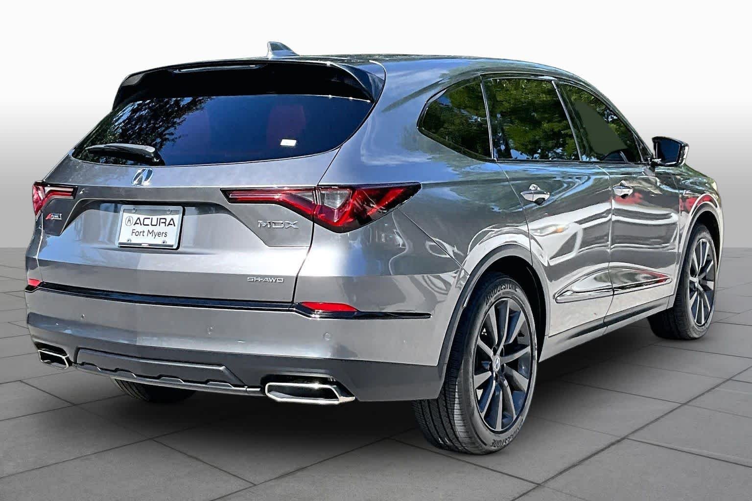 Used 2025 Liquid Carbon Metallic Acura w/A-Spec Package image 13