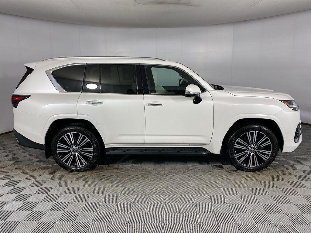 Used 2025 Eminent White Pearl Lexus LX 700h Luxury image 88