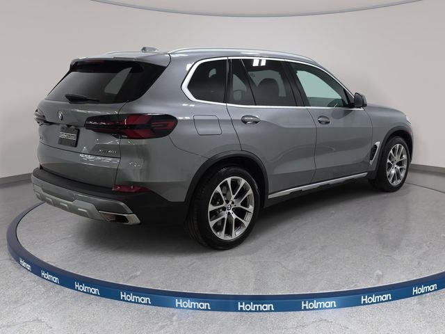 Certified Used 2026 Skyscraper Grey Metallic BMW xDrive40i image 5