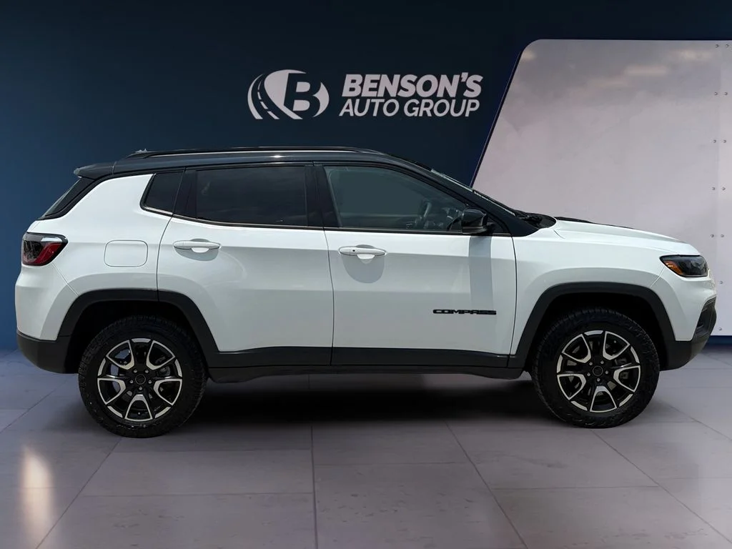 Used 2025 White Jeep Trailhawk image 6