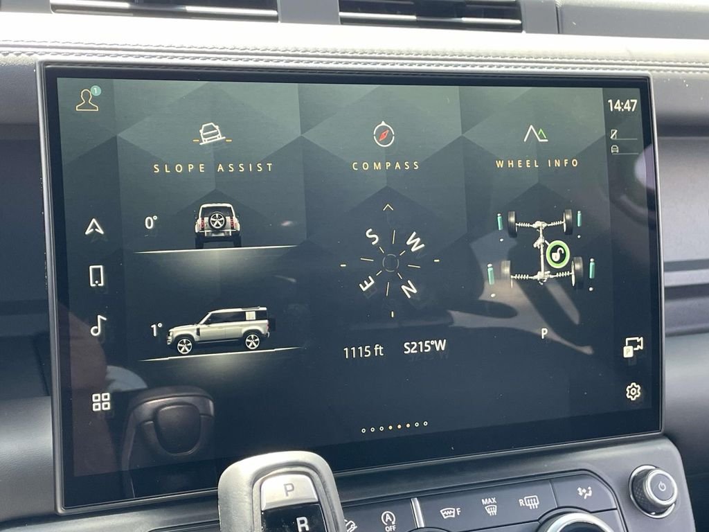New 2026 Santorini Black Land Rover S image 24