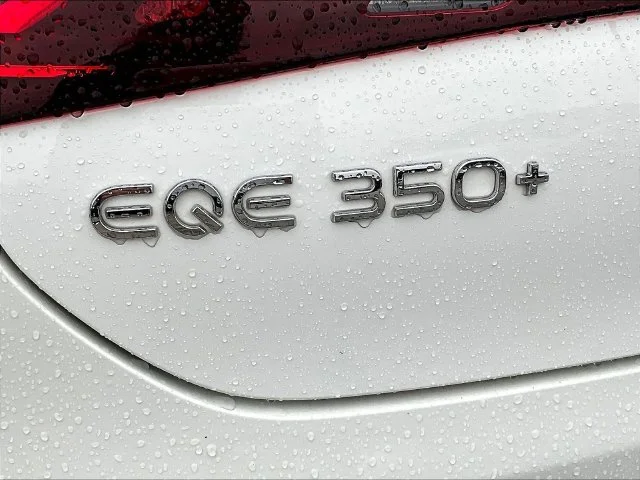 Used 2023 White Mercedes-Benz 350+ Sedan image 27