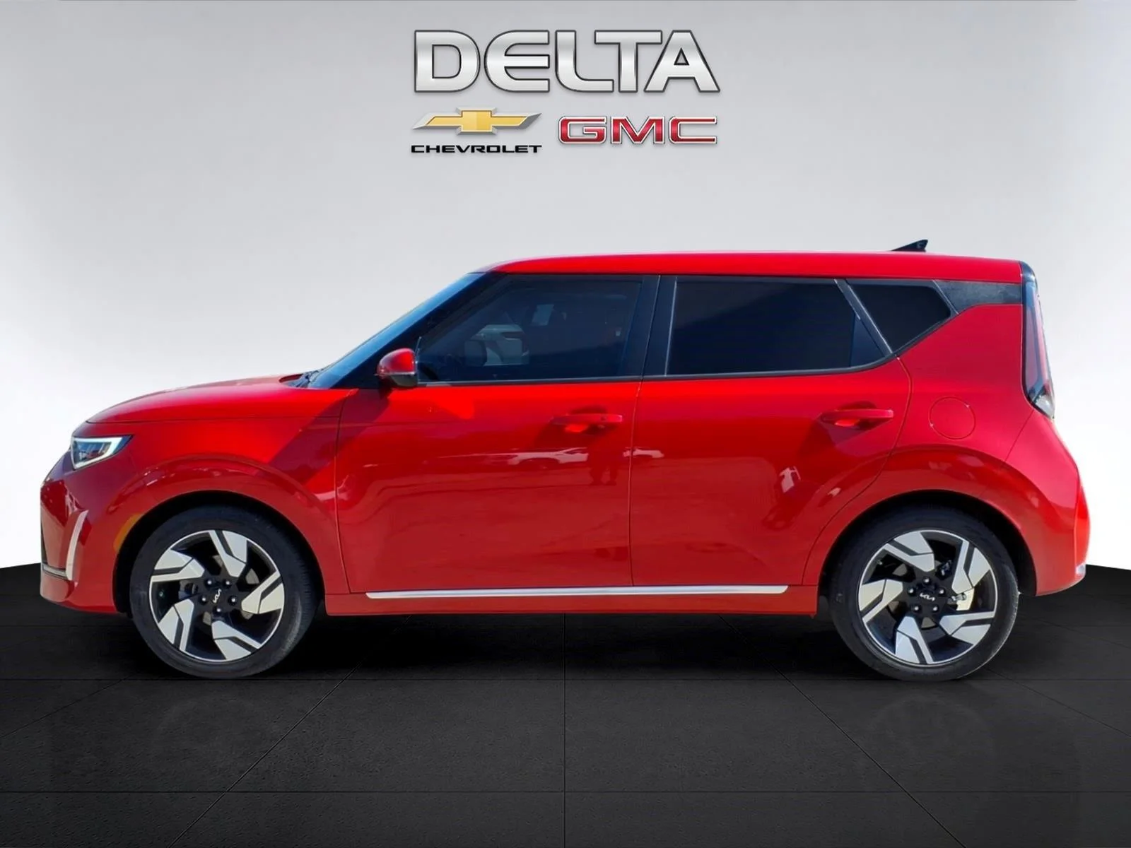Used 2025 Inferno Red Kia GT-Line image 2