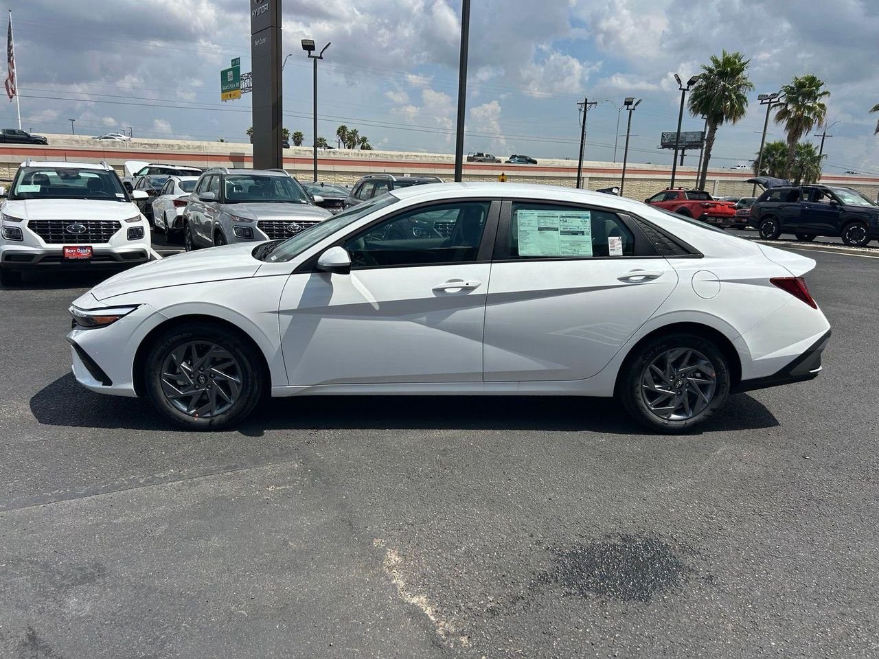 New 2026 White Hyundai Blue image 4