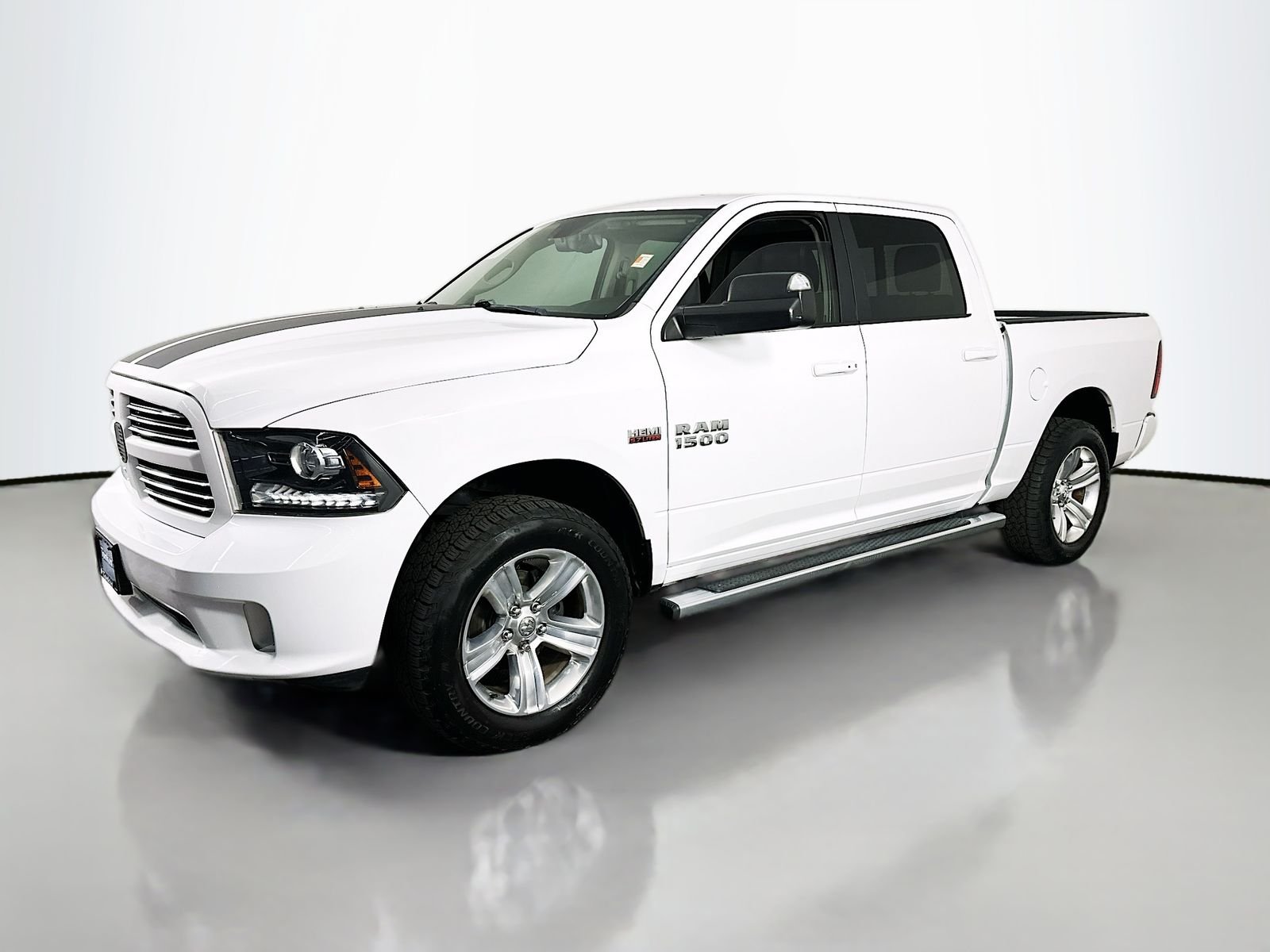 Used 2017 Bright White Clearcoat Ram Sport image 4