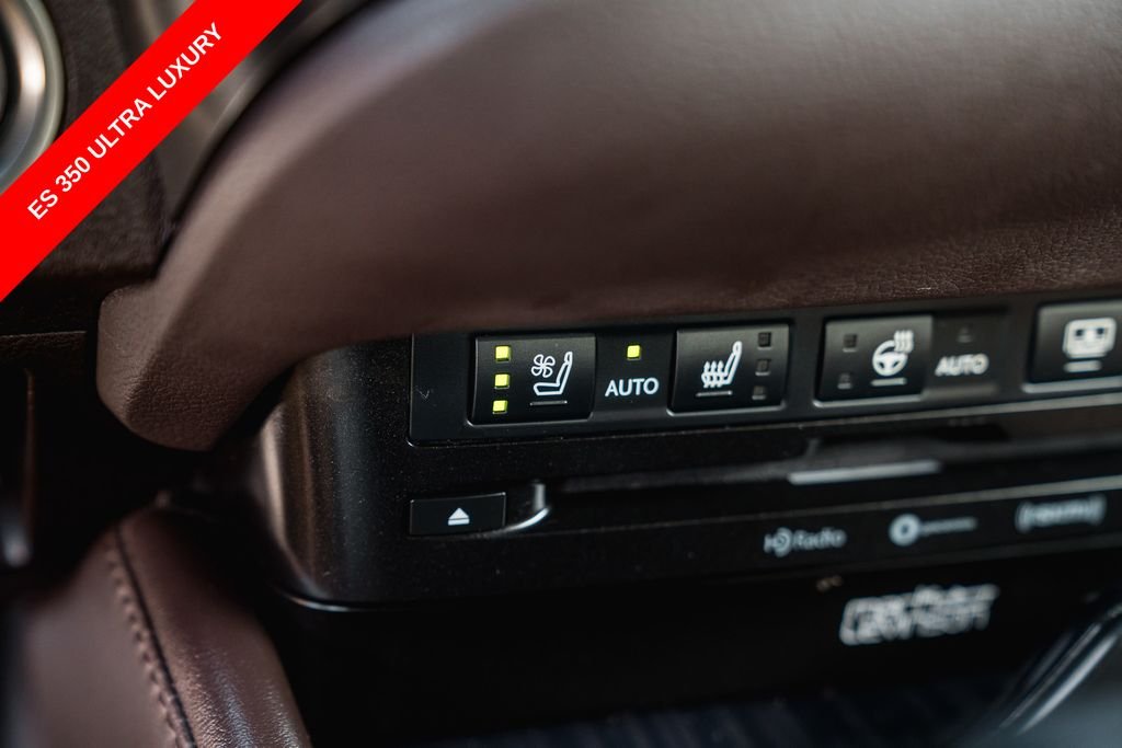 Used 2019 White Pearl Lexus 350 Ultra Luxury image 18