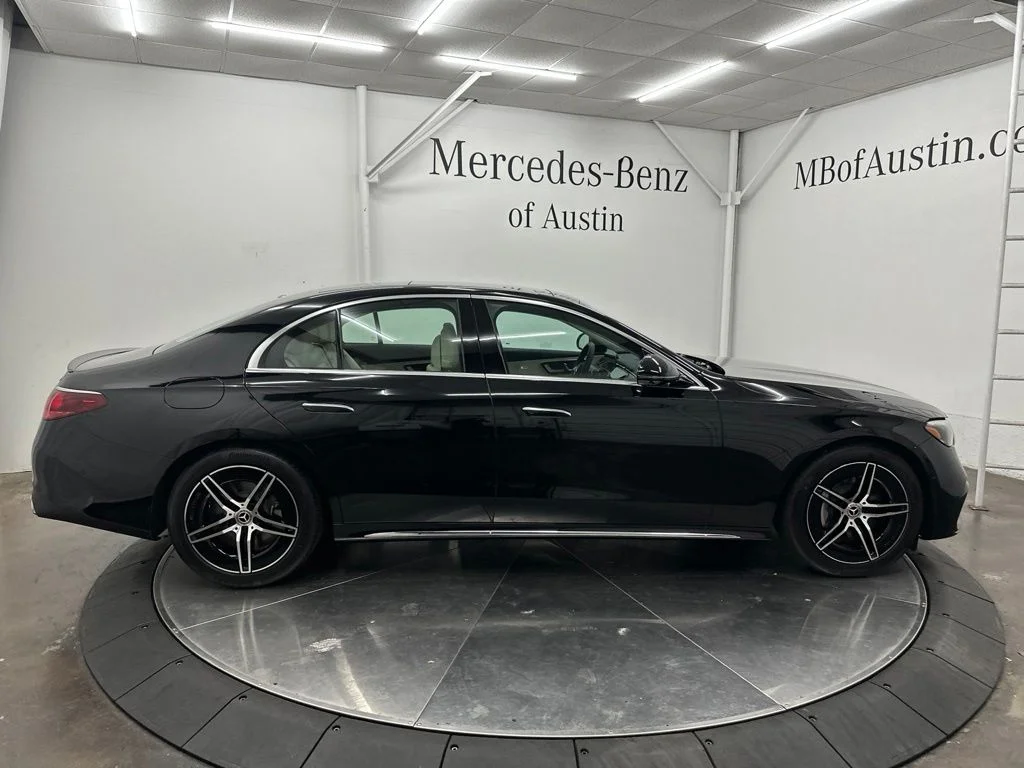 New 2027 Black Mercedes-Benz E 450 image 9