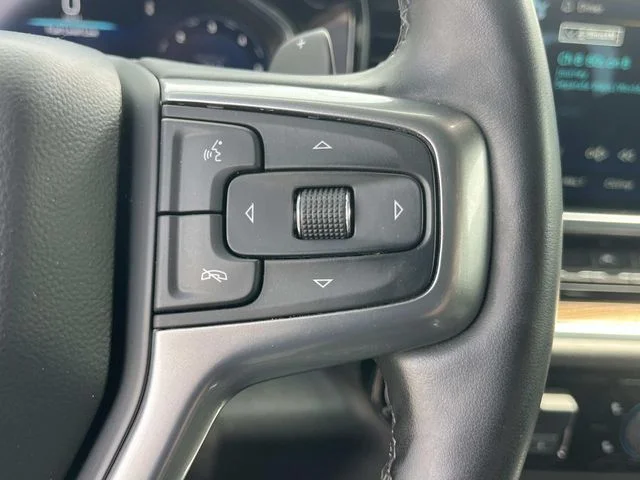 Used 2024 White Chevrolet RST image 30