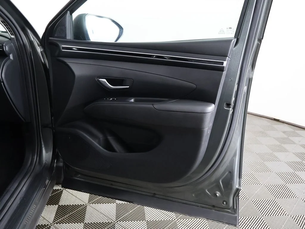 Used 2023 Gray Hyundai SEL image 24