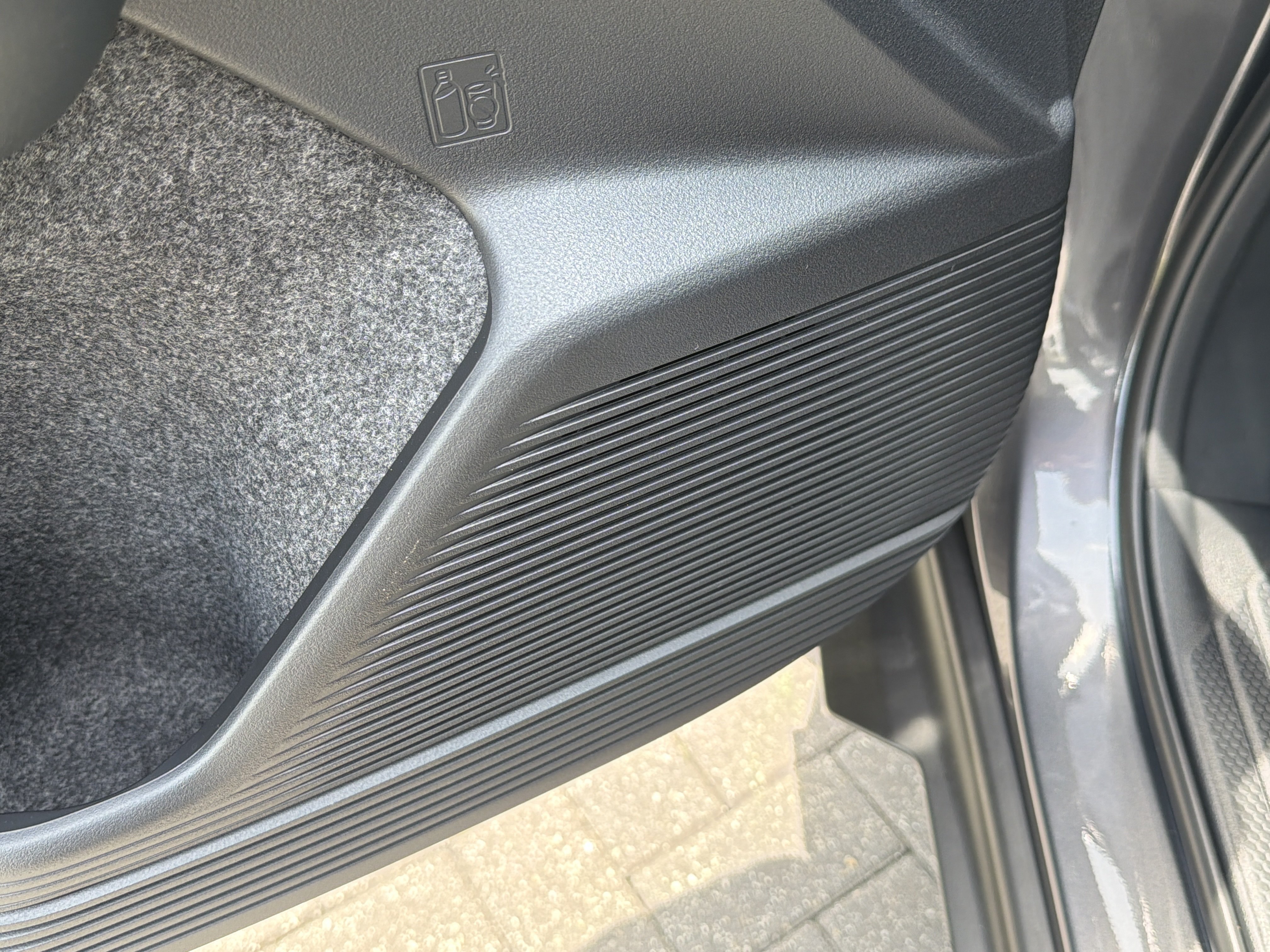 New 2026 MAGNETITE GRAY METALLIC Subaru Premium image 23