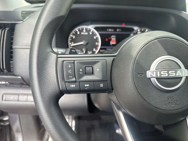 Used 2024 Gray Nissan S image 18