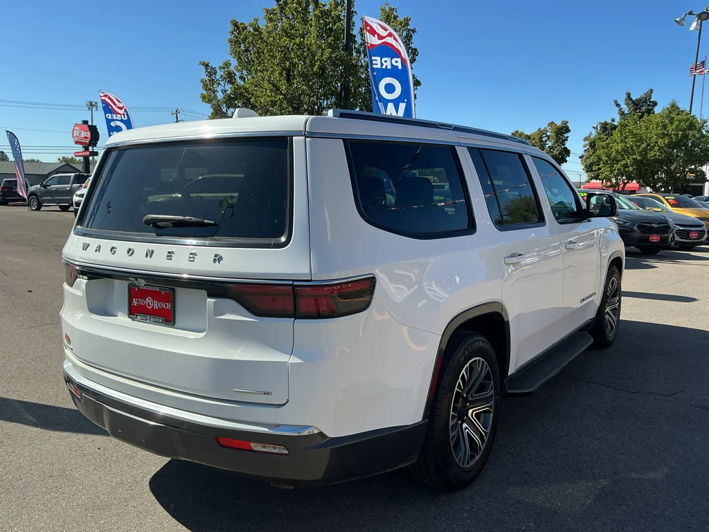Used 2022 Bright White Clearcoat Jeep Series III image 5