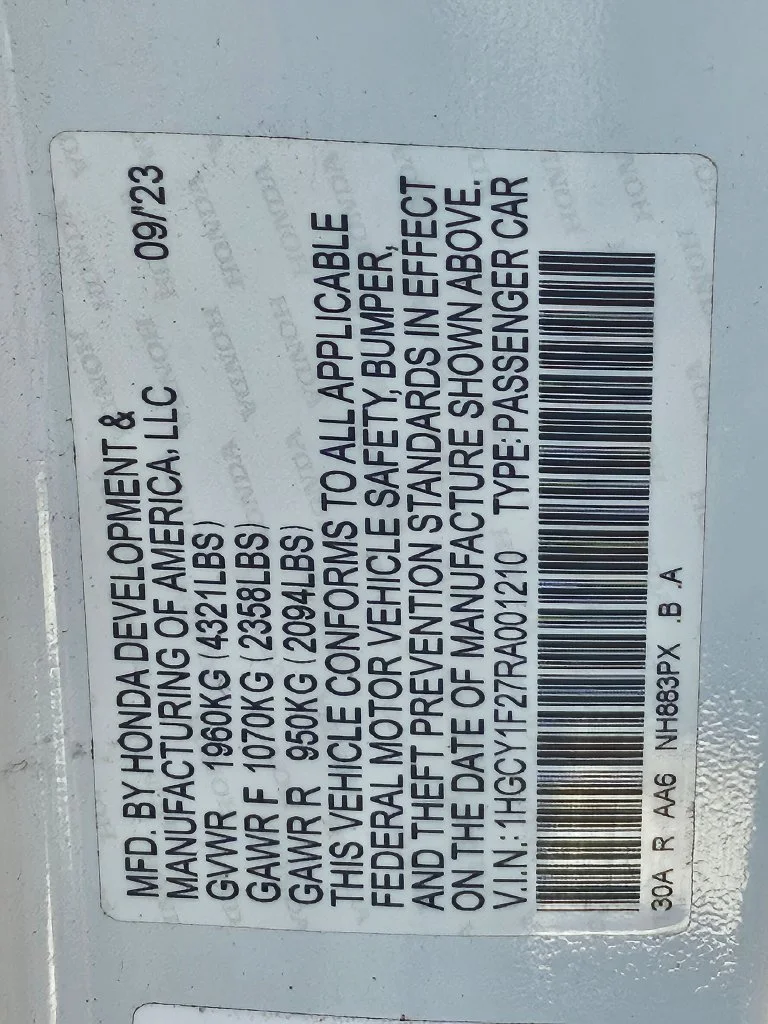 Certified Used 2024 White Honda LX image 36