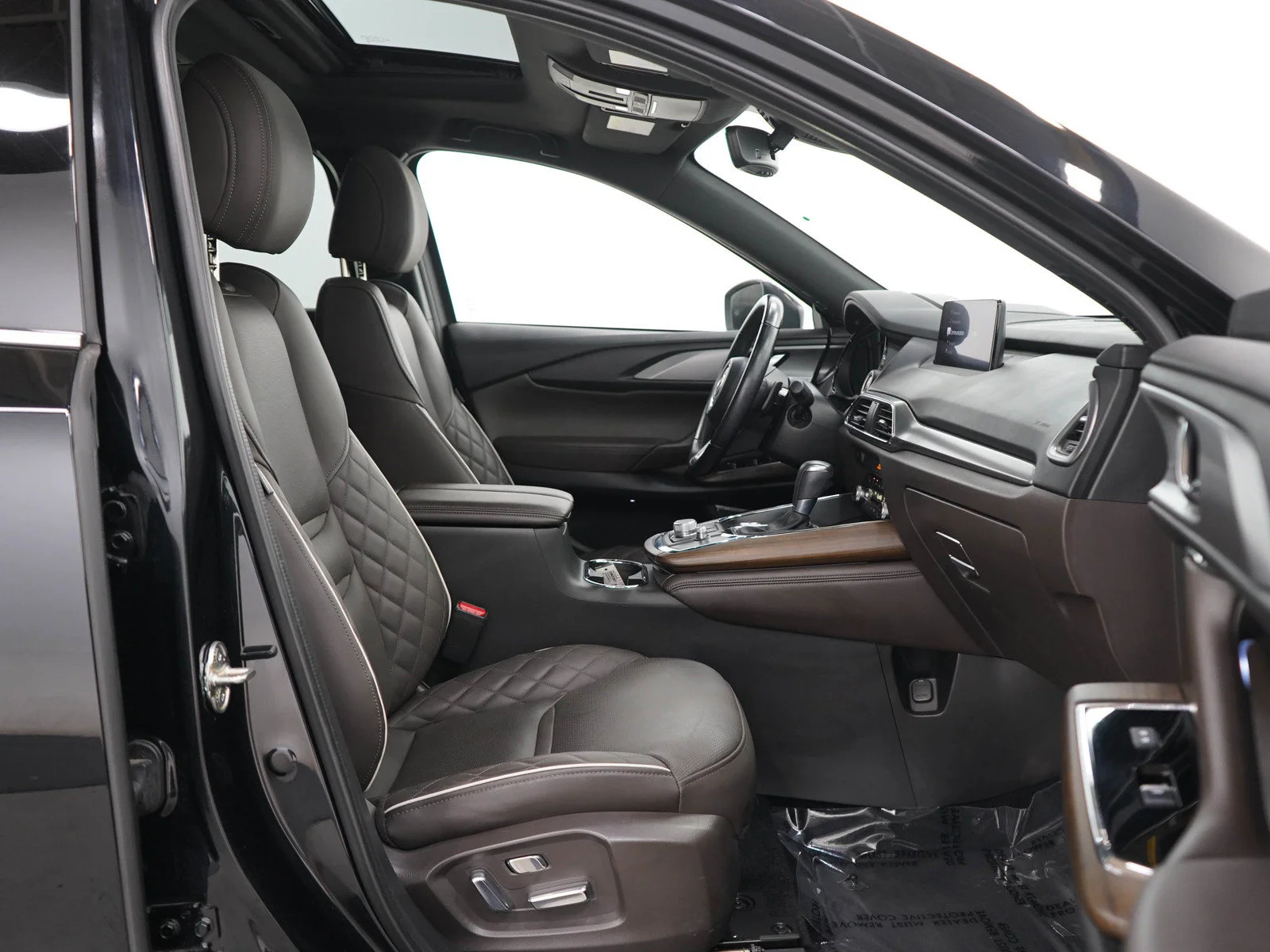 Used 2022 Jet Black Mica Mazda Signature image 11