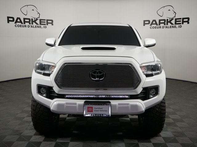 Certified Used 2019 Super White Toyota Double Cab TRD Sport w/ Premium Pkg image 3