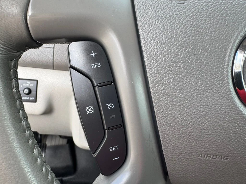 Used 2014 Silver Buick Convenience Group image 18