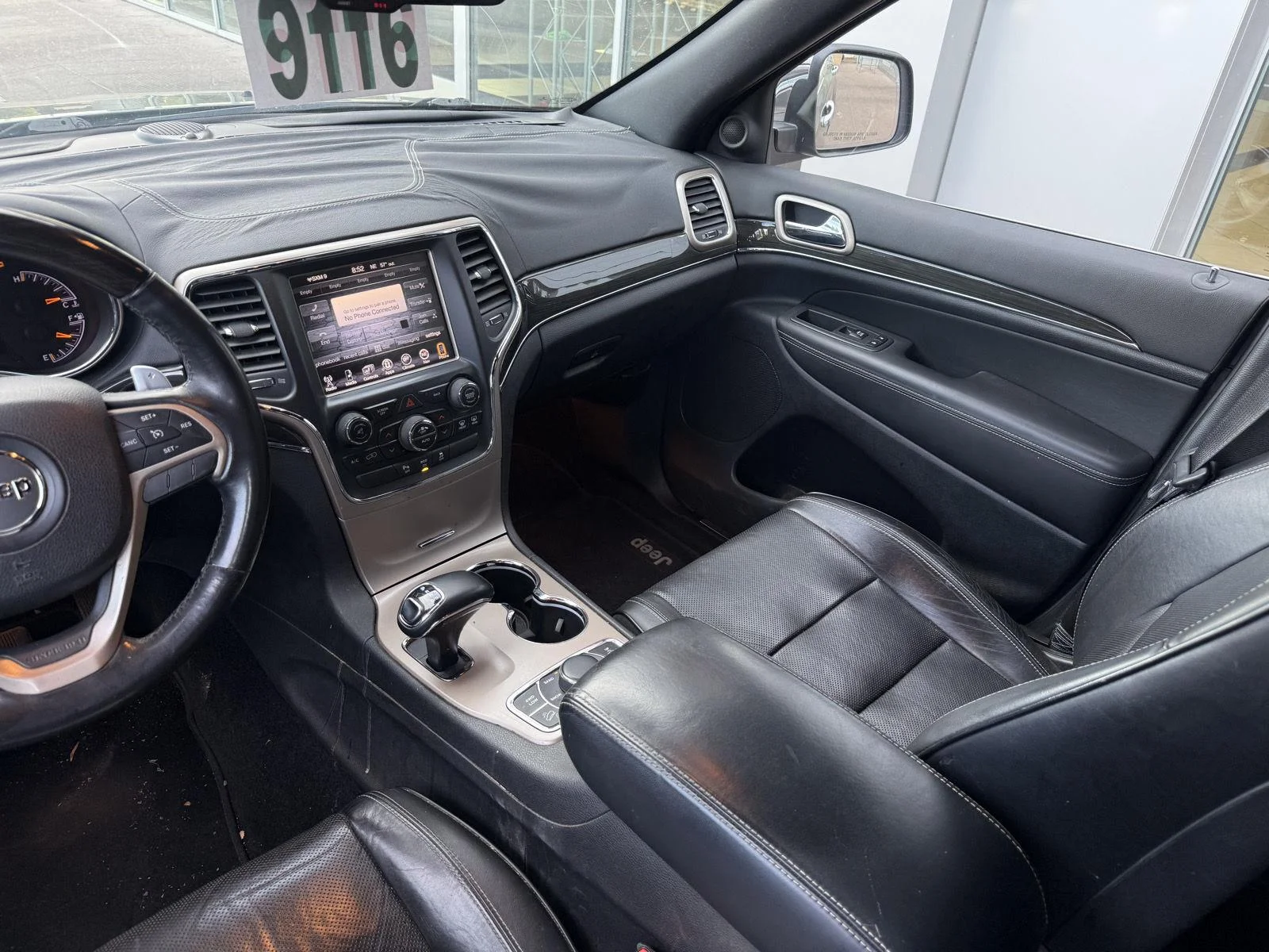 Used 2014 Granite Crystal Metallic Clearcoat Jeep Overland image 14