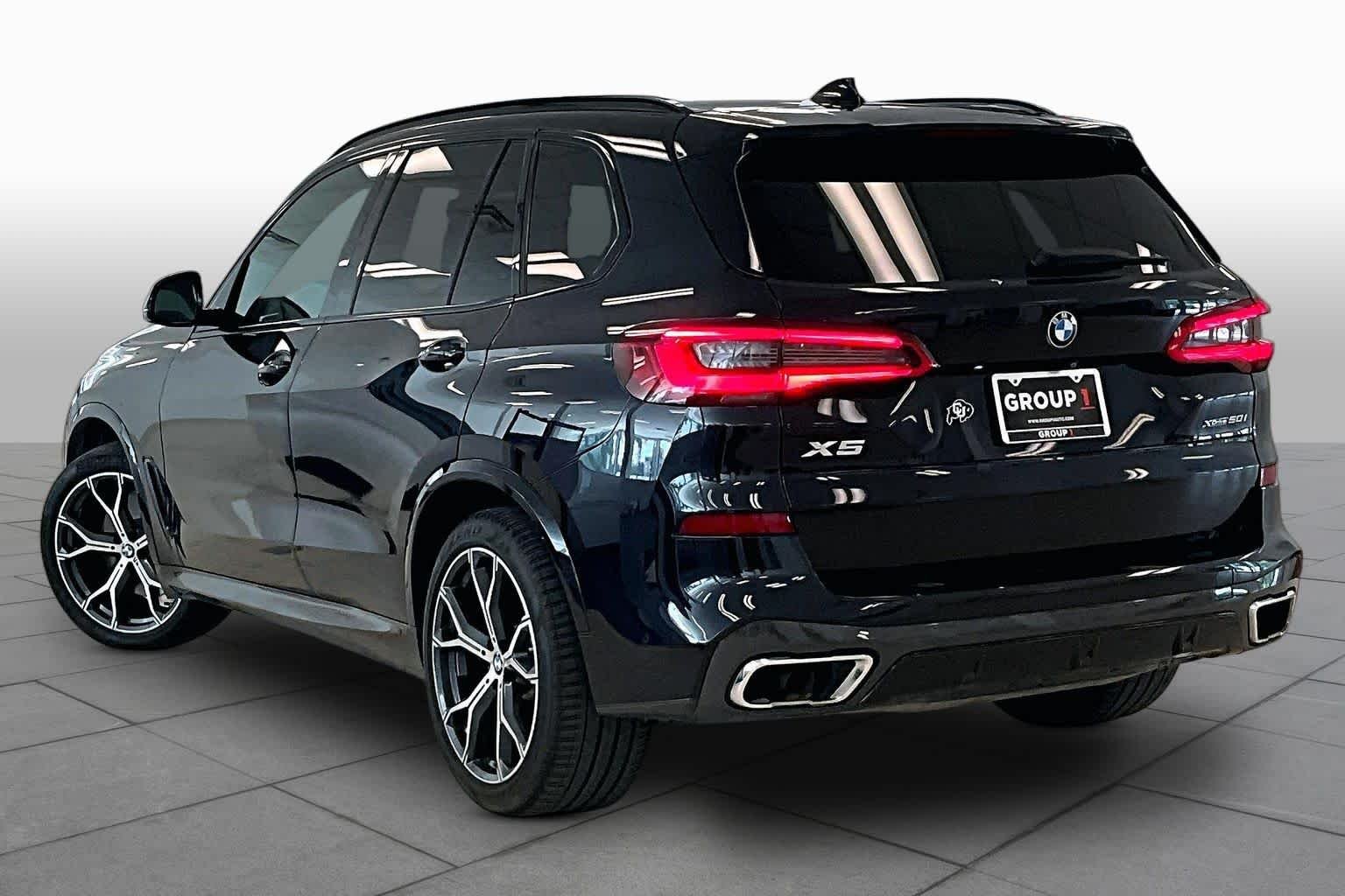 Used 2019 Carbon Black Metallic BMW xDrive50i image 11