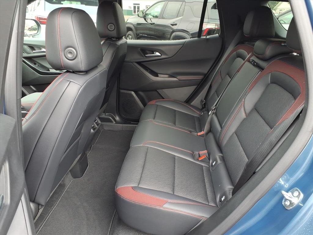2027 Chevrolet Equinox RS - Photo 6