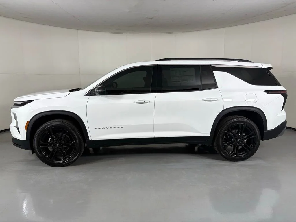 New 2026 Summit White Chevrolet LT image 5