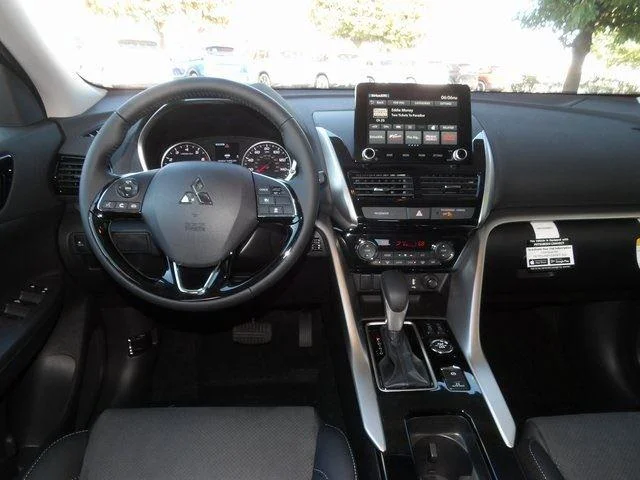2026 Mitsubishi Eclipse Cross SE - Photo 14