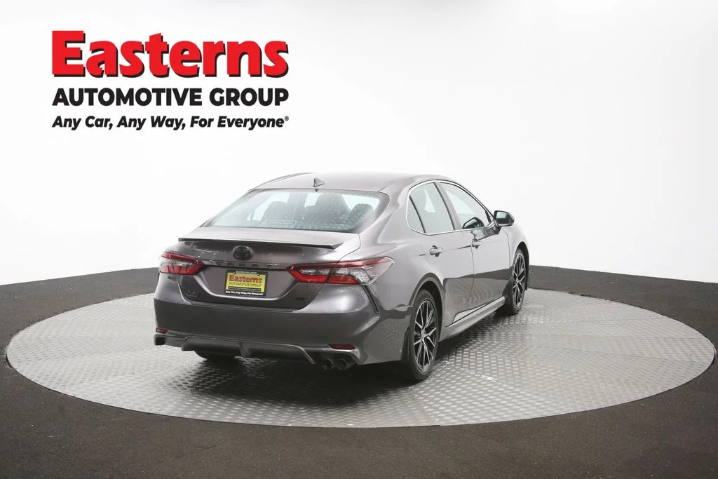 Used 2024 Gray Toyota SE image 38