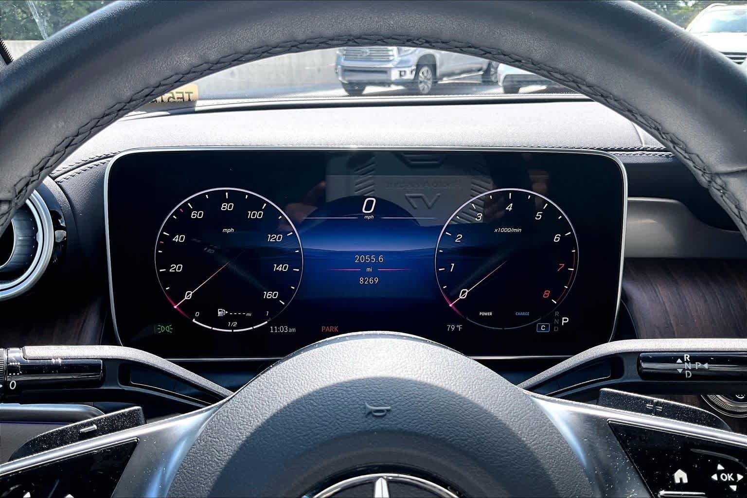 Used 2026 Polar White Mercedes-Benz GLC 300 image 26