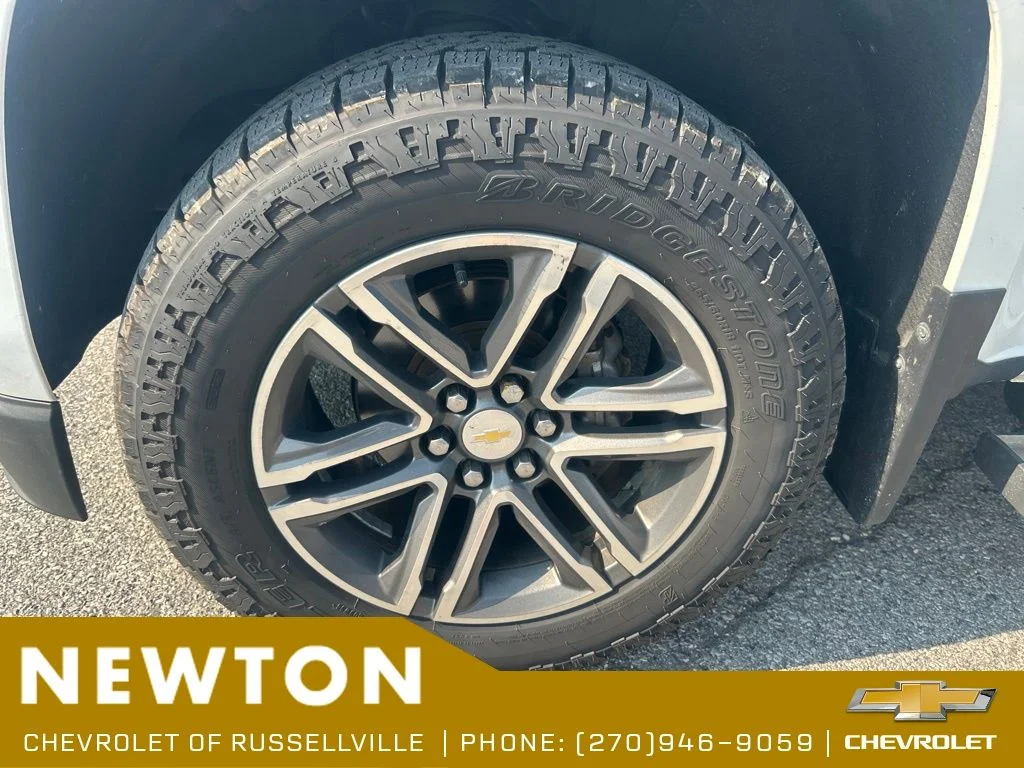 Used 2019 Summit White Chevrolet LT image 20