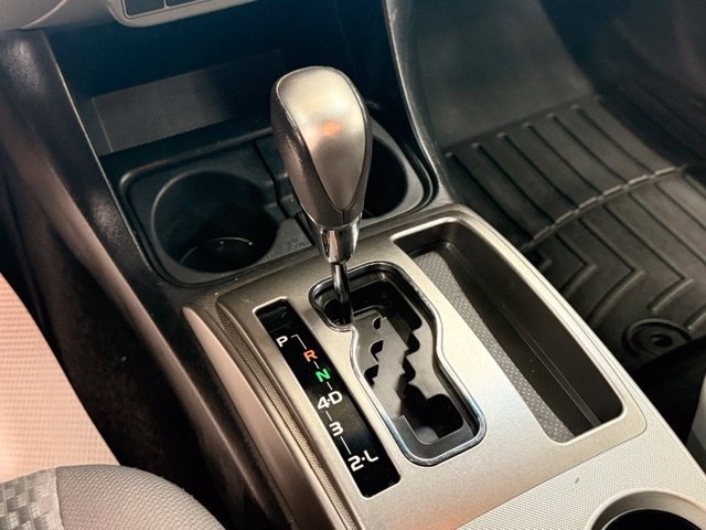 Used 2014 Tan Toyota DOUBCAB image 15