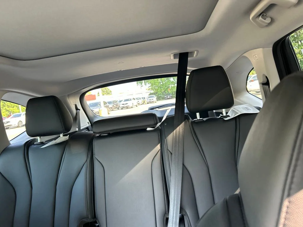 New 2026 Majestic Black Pearl Acura Base image 14