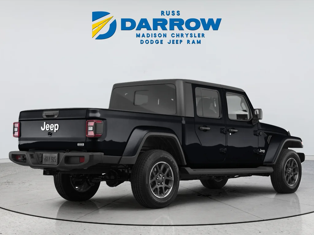 Used 2021 Black Jeep Sport image 3