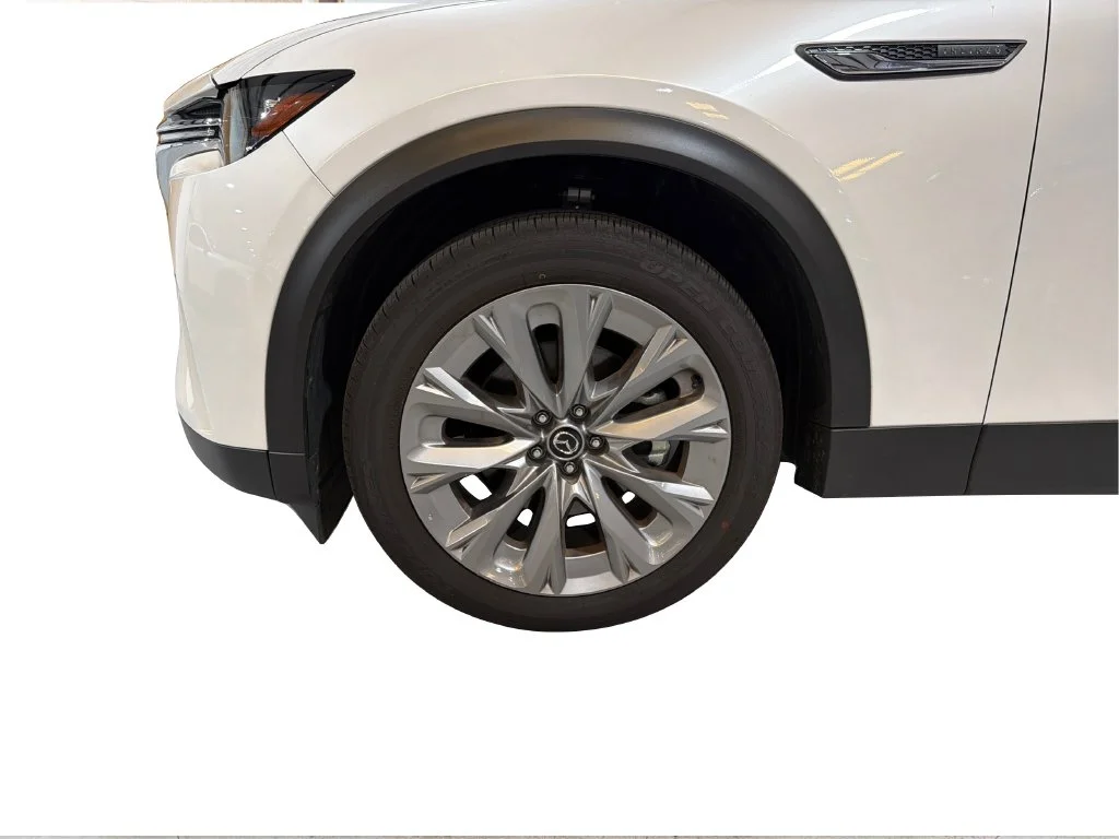 Certified Used 2026 White Mazda 3.3 Turbo Preferred image 22