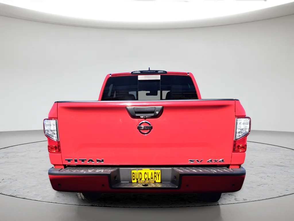 Used 2022 Red Nissan SV image 4