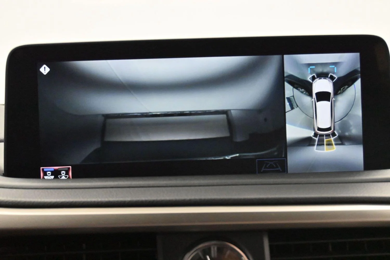 Used 2021  Lexus RX 350 image 25