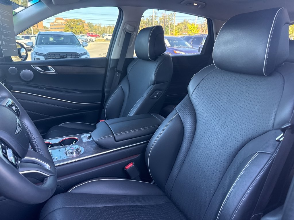 Used 2025 Gray Genesis 2.5T Prestige image 13