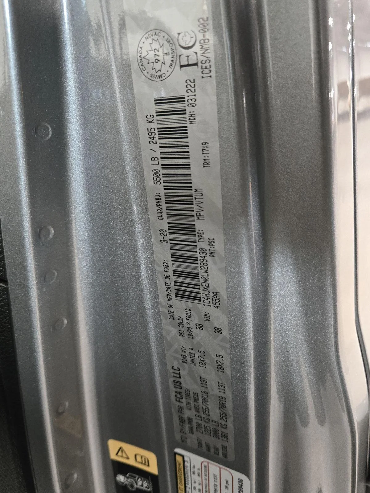 Used 2020 Billet Silver Metallic Jeep Sahara image 55