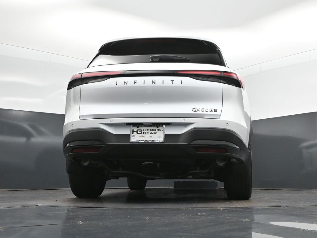 New 2027 RADIANT WHITE INFINITI Sport AWD image 42