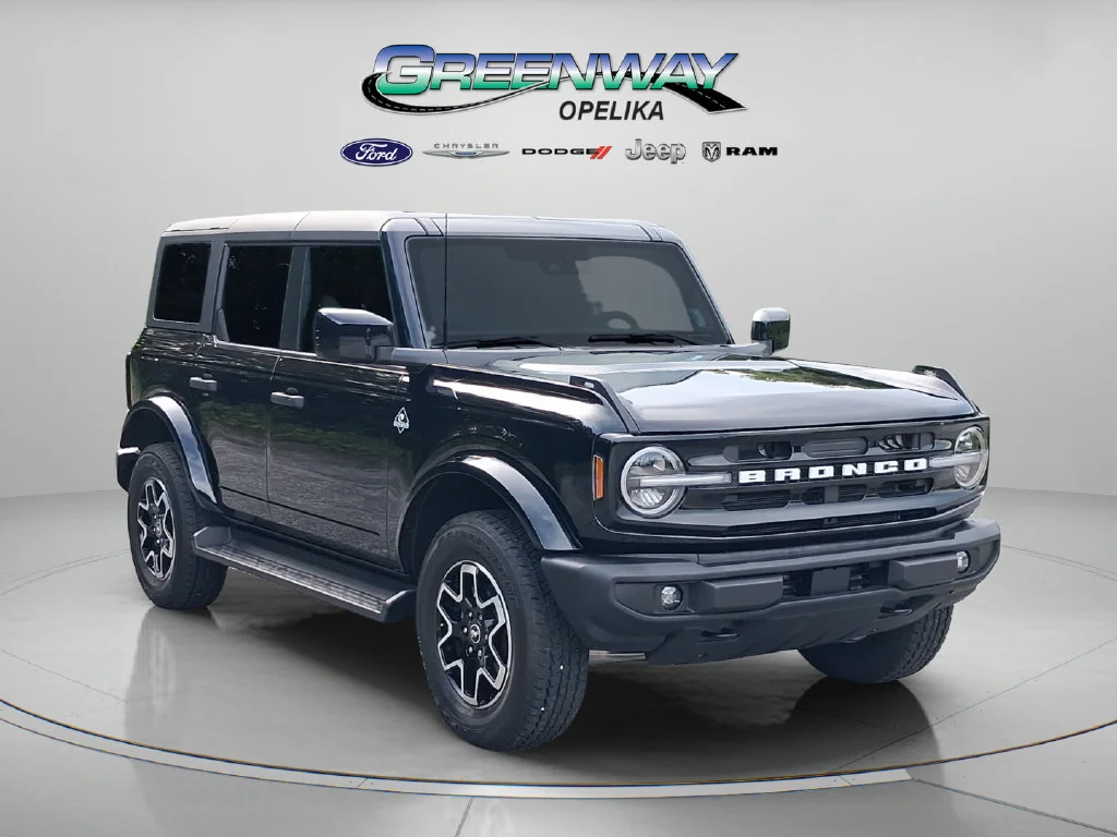 2026 Ford Bronco 4-Door Outer Banks