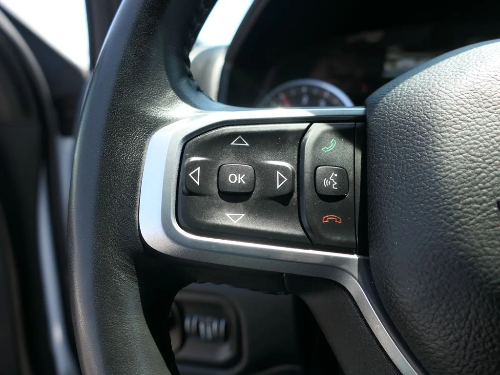 2024 RAM Ram 1500 Pickup Laramie - Photo 15