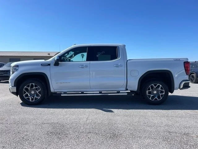 New 2026 Glacier White Tricoat GMC SLT image 5