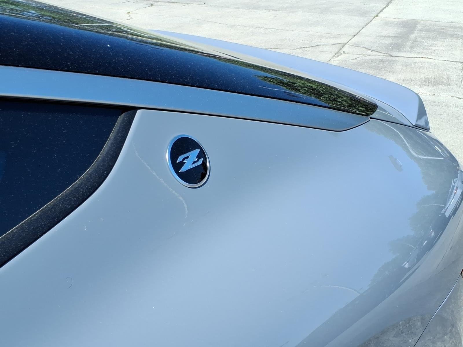 New 2026 Boulder Gray Pearl / Super Black Two-tone Nissan Performance image 5