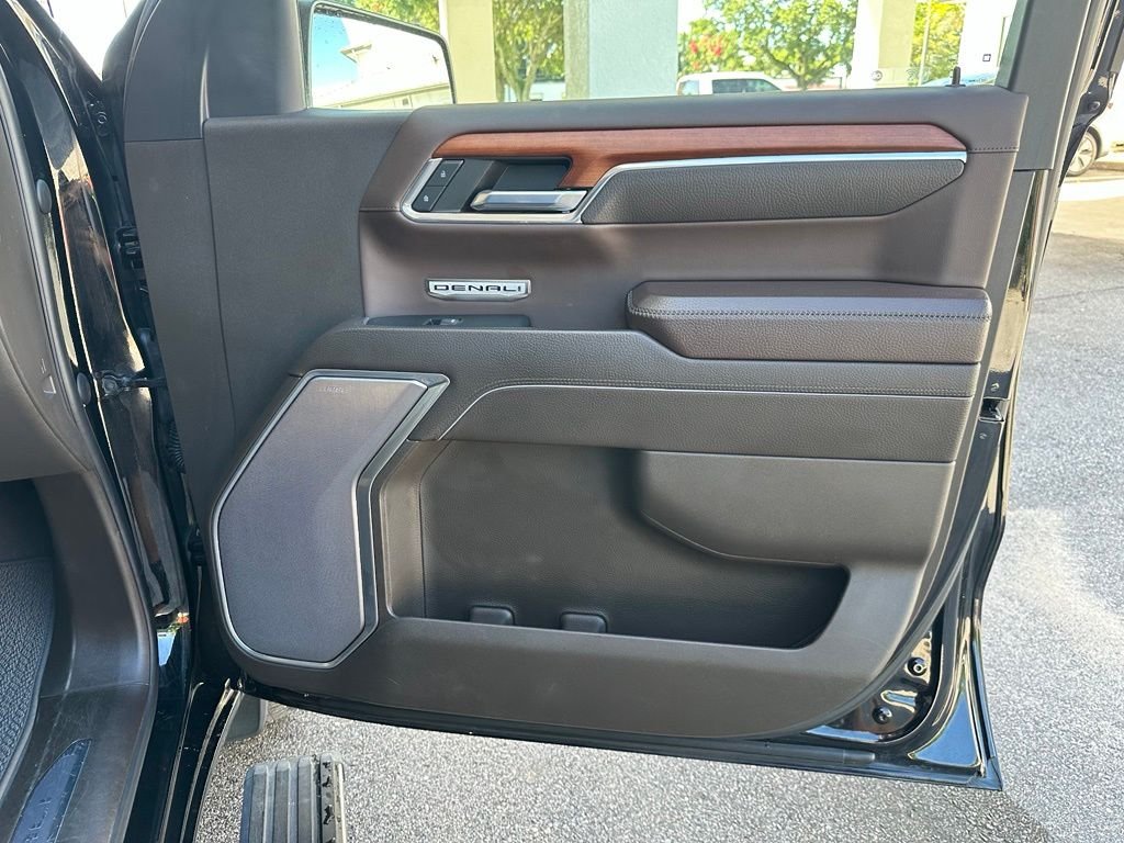 Used 2023 Black GMC Denali image 38