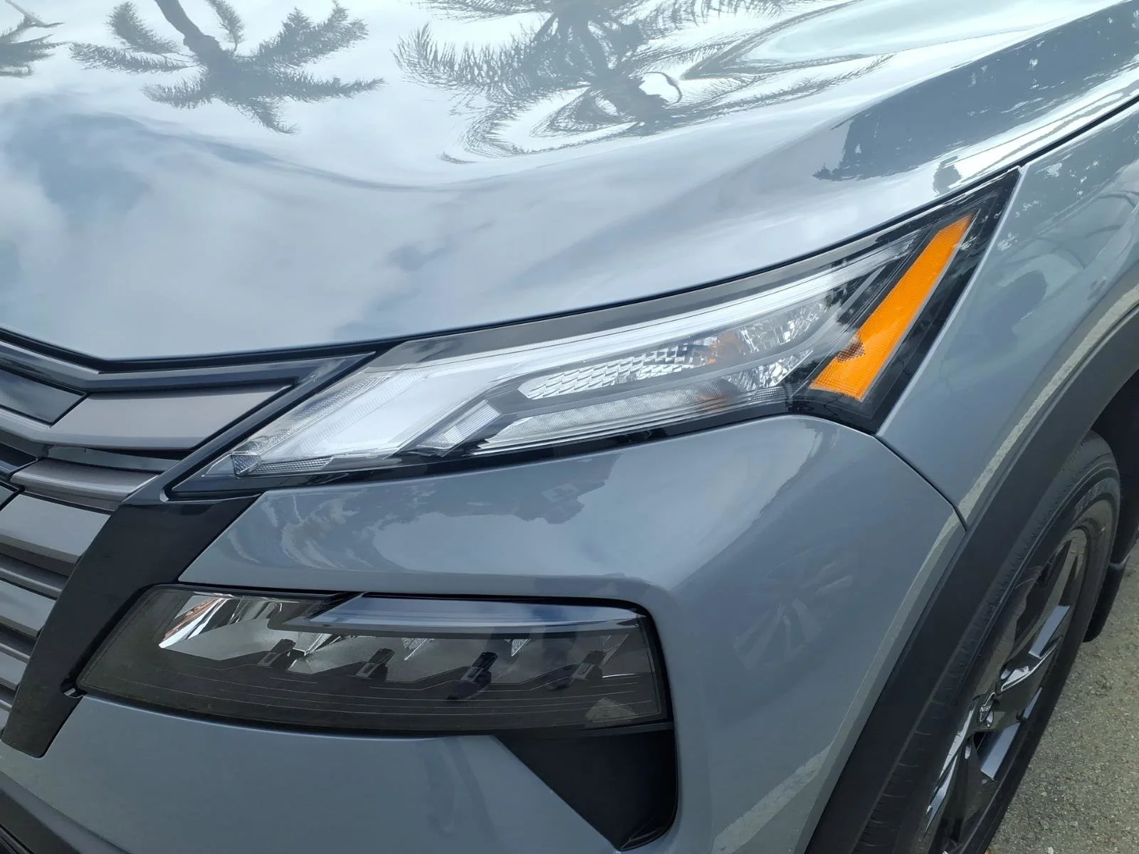 New 2026 Boulder Gray Pearl Nissan SV image 2
