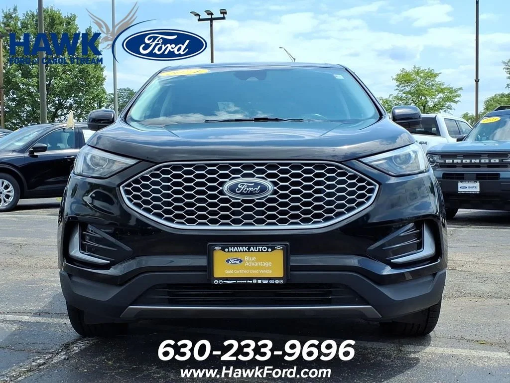 Certified Used 2024 Black Metallic Ford SEL image 2