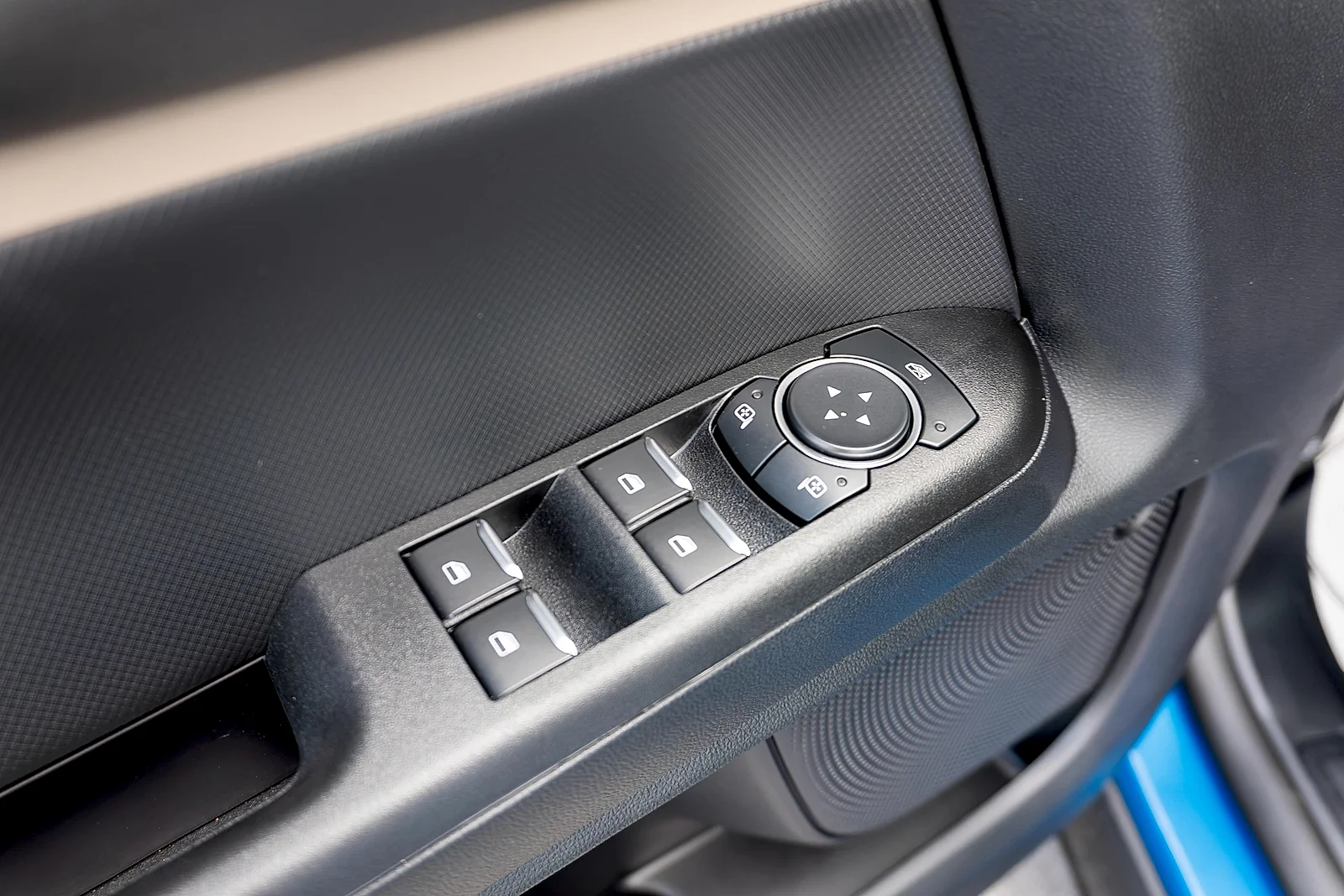 New 2026 Velocity Blue Metallic Ford Big Bend® image 16
