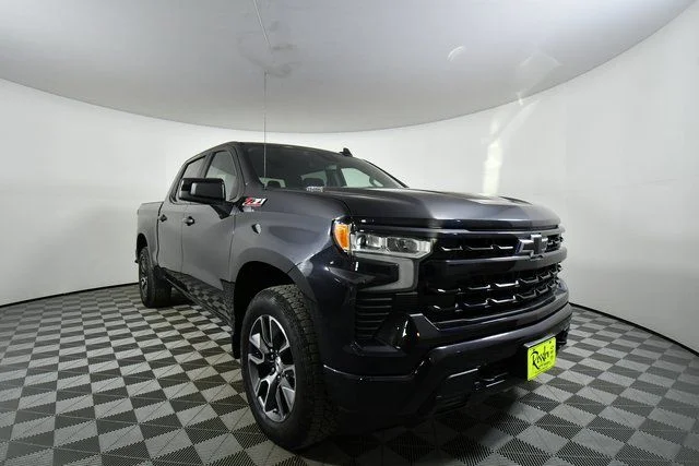Used 2022 Gray Chevrolet RST image 8