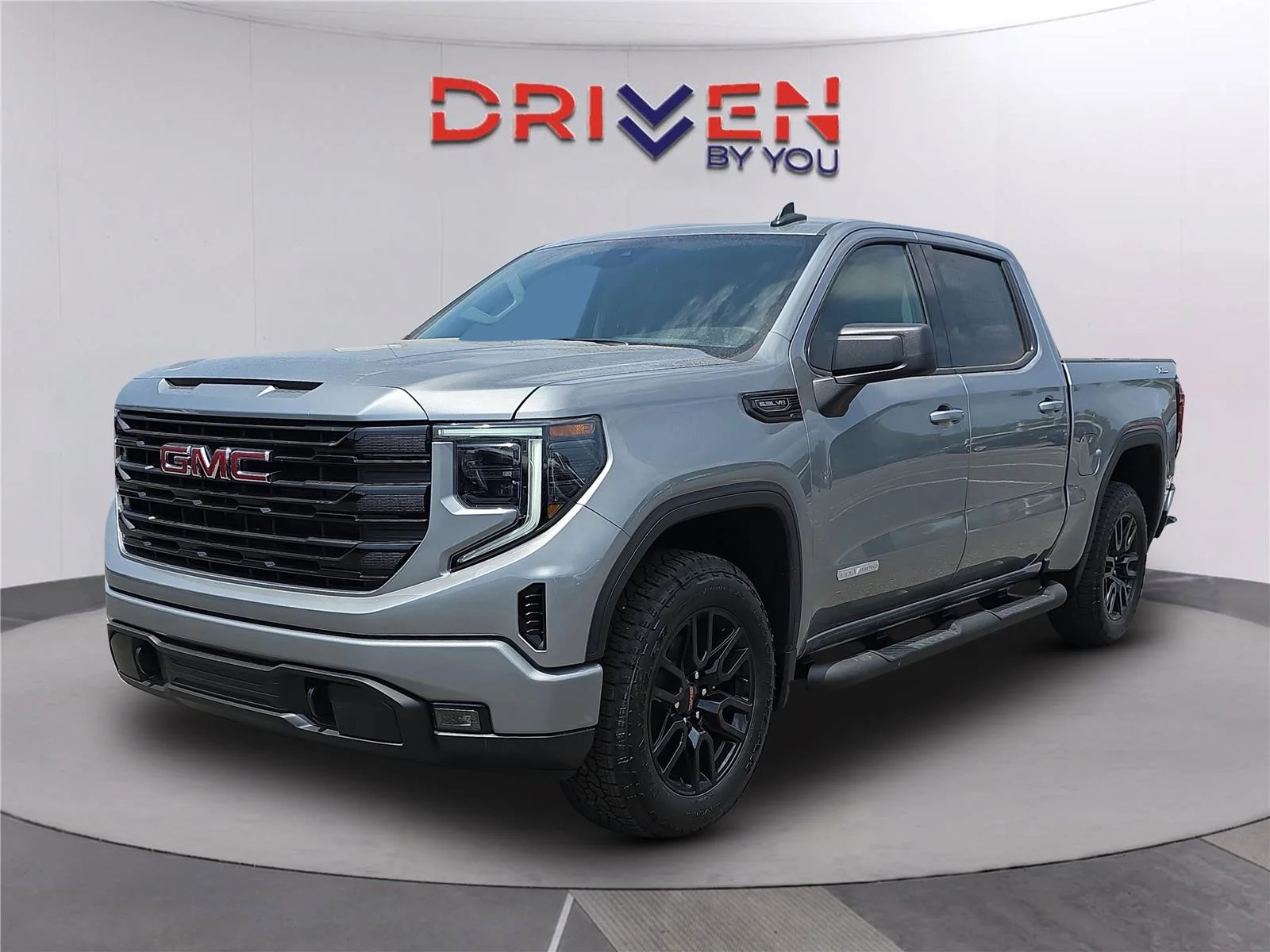 New 2026 Sterling Metallic GMC Elevation image 8