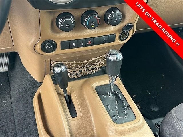Used 2014 Gray Jeep Unlimited Sahara image 26