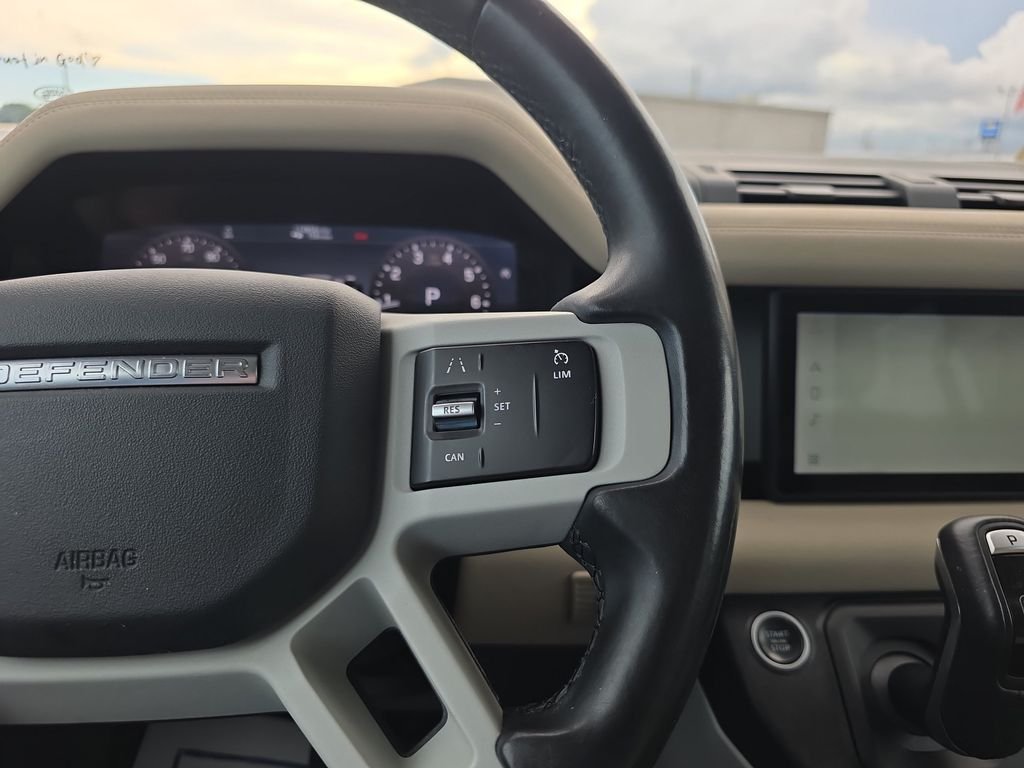 Used 2020 Fuji White Land Rover S image 20