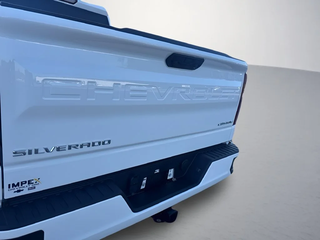 New 2026 White Chevrolet Custom image 31